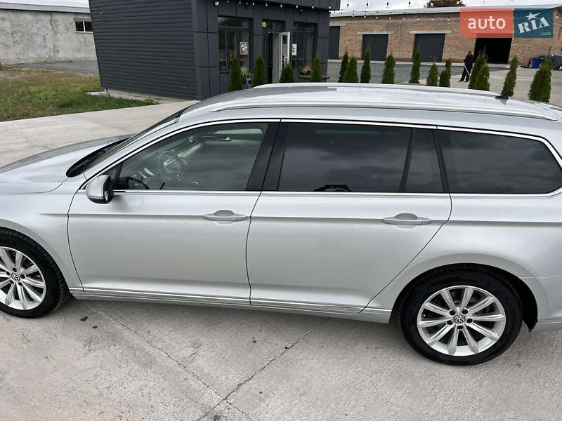 Универсал Volkswagen Passat 2017 в Хмельницком
