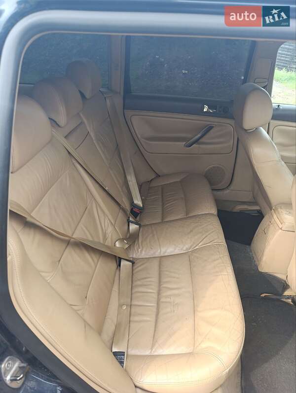 Универсал Volkswagen Passat 2005 в Днепре