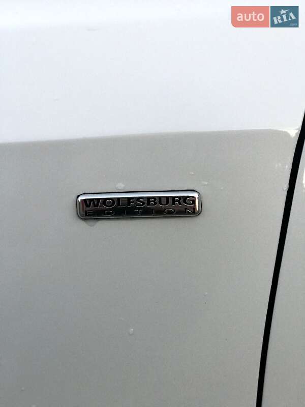 Седан Volkswagen Passat 2014 в Ивано-Франковске фото 5 Седан Volkswagen Passat 2014 в Ивано-Франковске