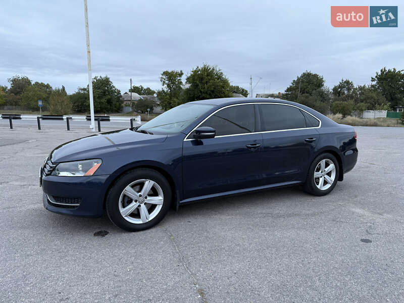 Седан Volkswagen Passat 2012 в Полтаве