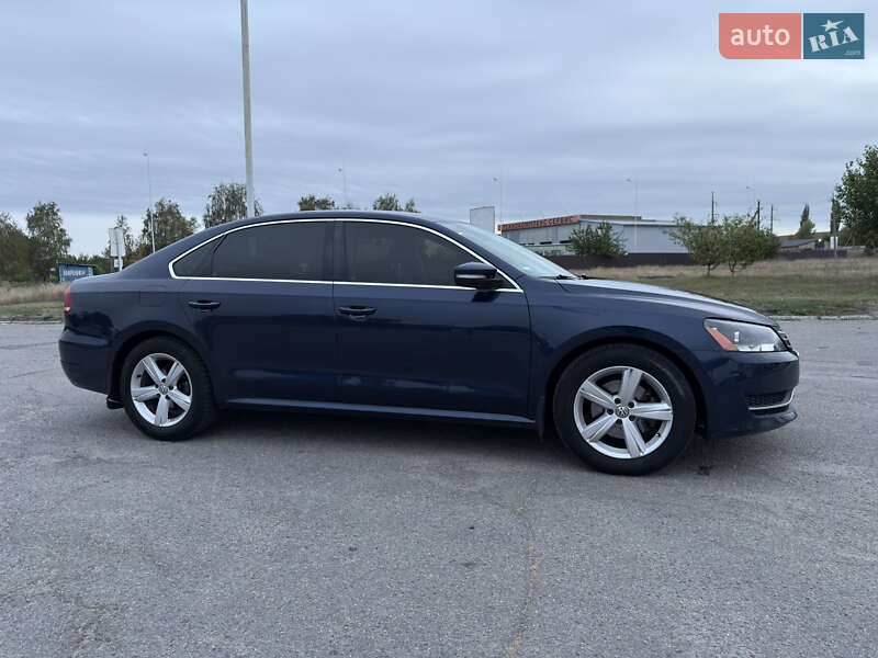 Седан Volkswagen Passat 2012 в Полтаве