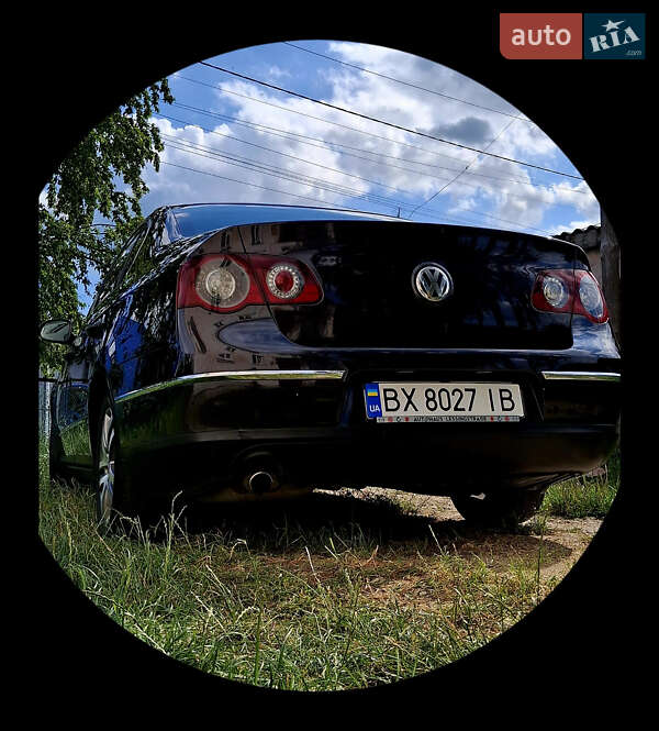 Седан Volkswagen Passat 2005 в Староконстантинове