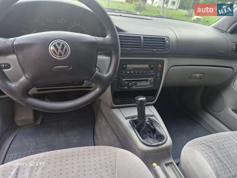 Седан Volkswagen Passat 1997 в Тернополе