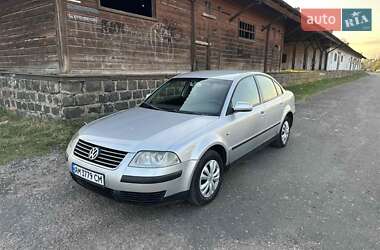 Седан Volkswagen Passat 2002 в Бердичеві