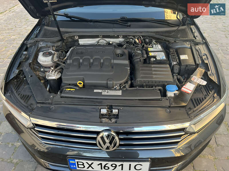 Универсал Volkswagen Passat 2019 в Хмельницком