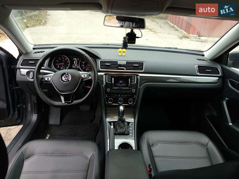 Седан Volkswagen Passat 2018 в Барышевке фото 12 Седан Volkswagen Passat 2018 в Барышевке