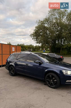 Универсал Volkswagen Passat 2012 в 