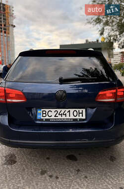 Универсал Volkswagen Passat 2012 в 