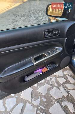 Седан Volkswagen Passat 2003 в 