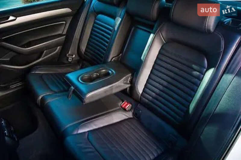 Універсал Volkswagen Passat 2017 в Дніпрі