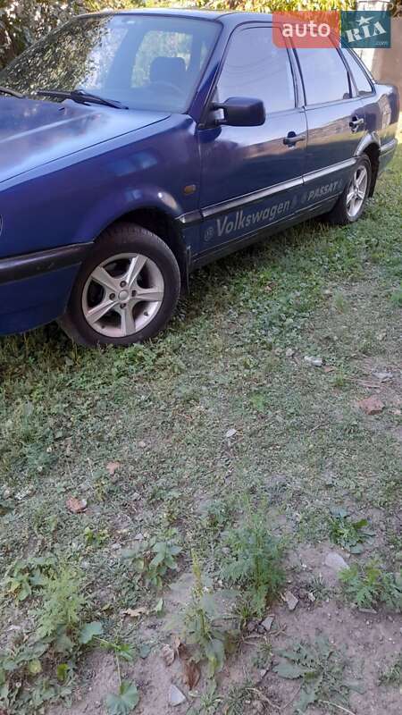 Седан Volkswagen Passat 1996 в Хотине фото 26 Седан Volkswagen Passat 1996 в Хотине