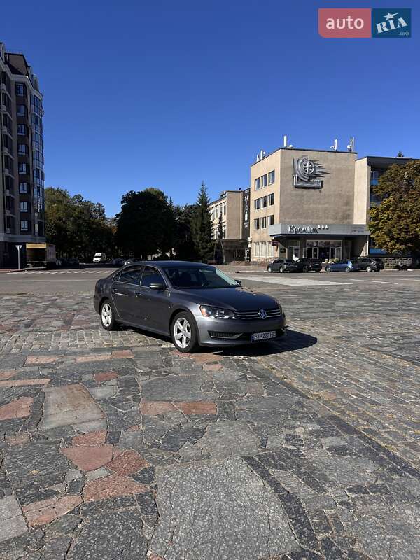 Volkswagen Passat 2012 Volkswagen Passat 2012