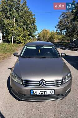 Седан Volkswagen Passat 2011 в Глобиному