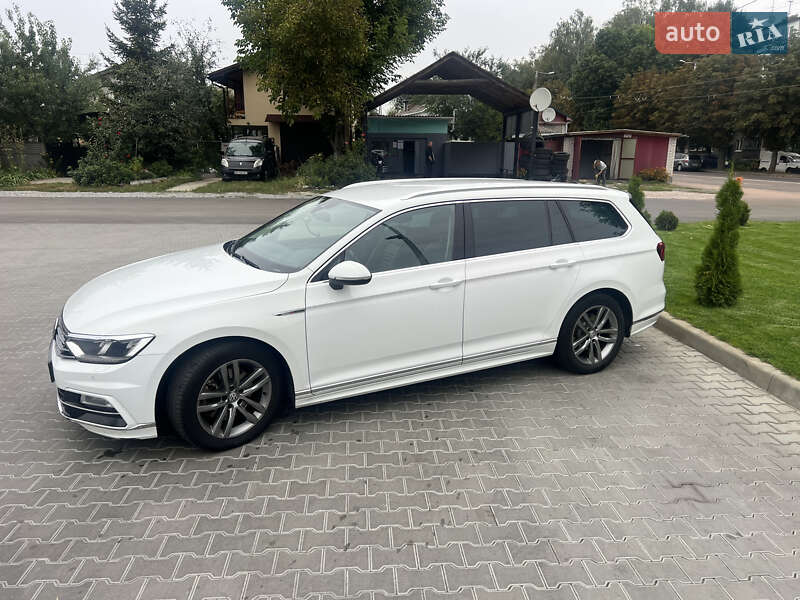 Универсал Volkswagen Passat 2018 в Житомире