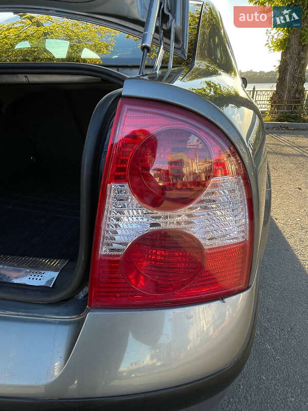 Седан Volkswagen Passat 2001 в Тернополе фото 18 Седан Volkswagen Passat 2001 в Тернополе