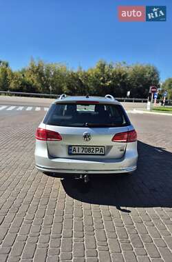 Універсал Volkswagen Passat 2011 в 