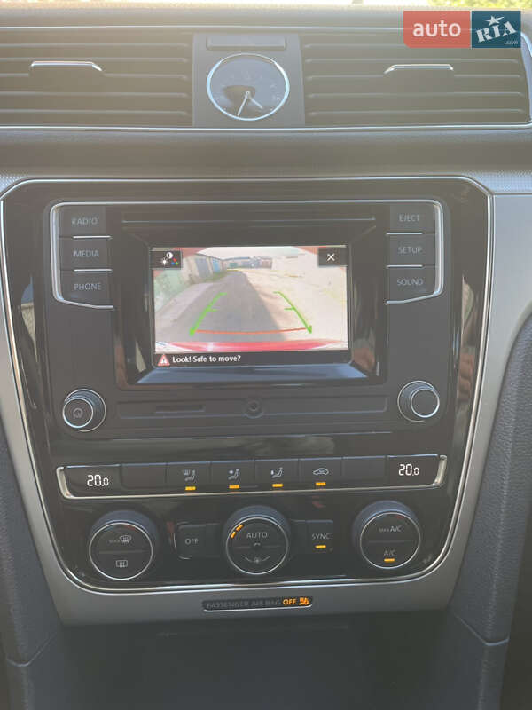 Седан Volkswagen Passat 2017 в Черкассах