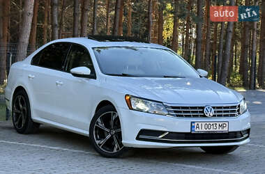 Седан Volkswagen Passat 2018 в Киеве