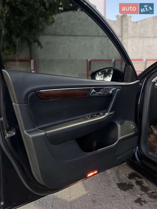 Универсал Volkswagen Passat 2011 в Косове