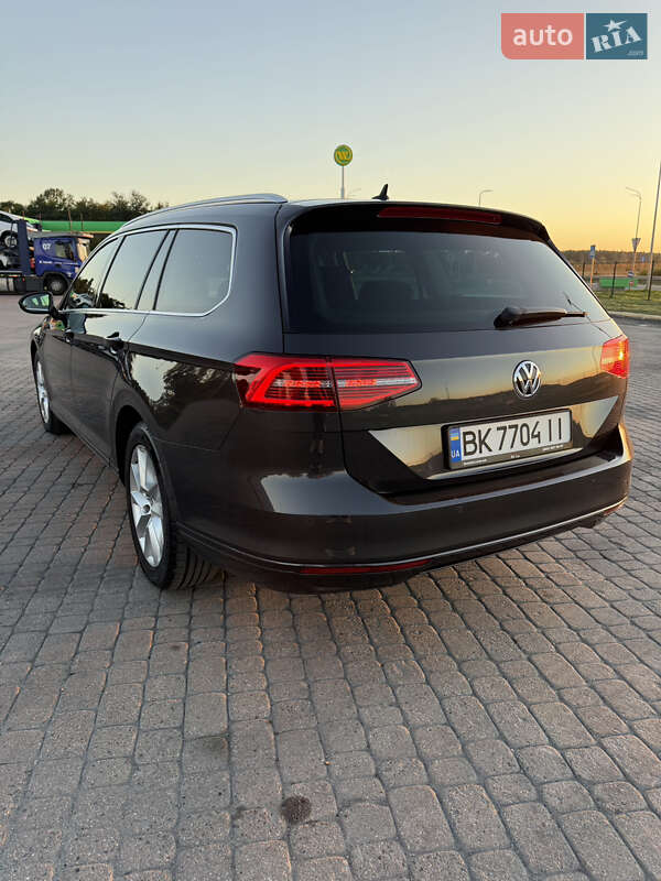 Универсал Volkswagen Passat 2018 в Радивилове