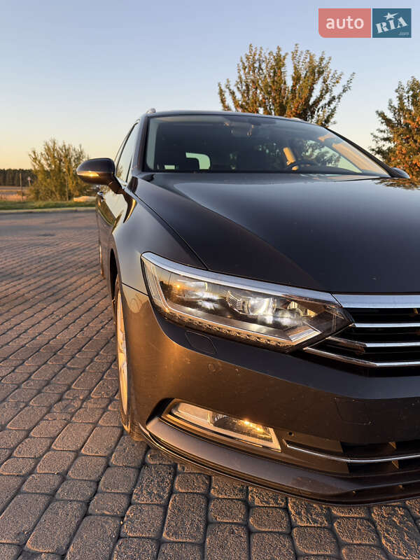 Универсал Volkswagen Passat 2018 в Радивилове