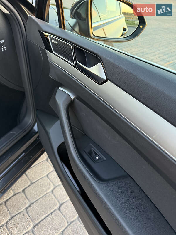 Универсал Volkswagen Passat 2018 в Радивилове