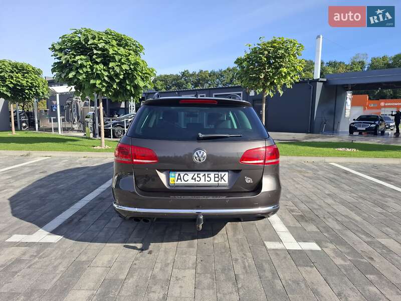 Универсал Volkswagen Passat 2012 в Луцке фото 4 Универсал Volkswagen Passat 2012 в Луцке