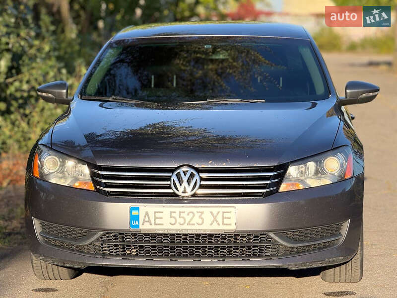 Volkswagen Passat 2011