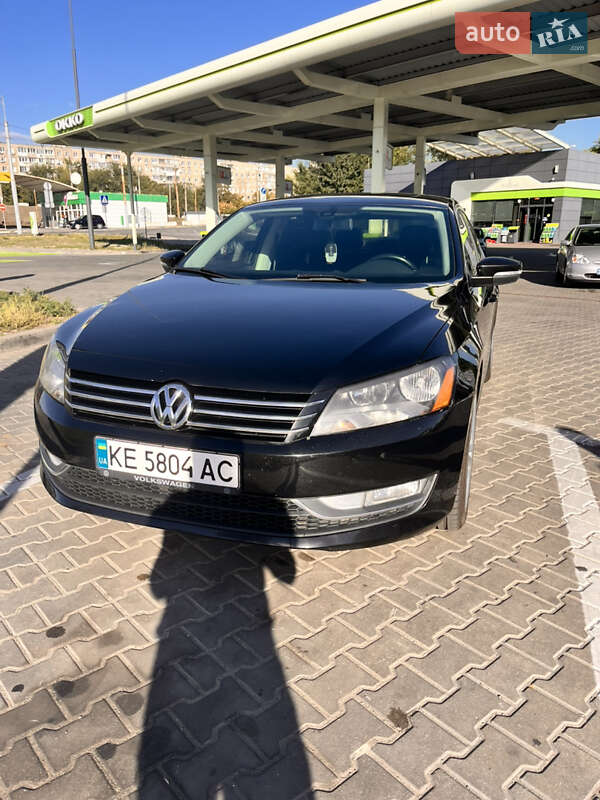 Седан Volkswagen Passat 2014 в Днепре фото 3 Седан Volkswagen Passat 2014 в Днепре