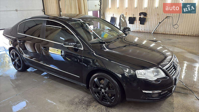 Седан Volkswagen Passat 2006 в Києві