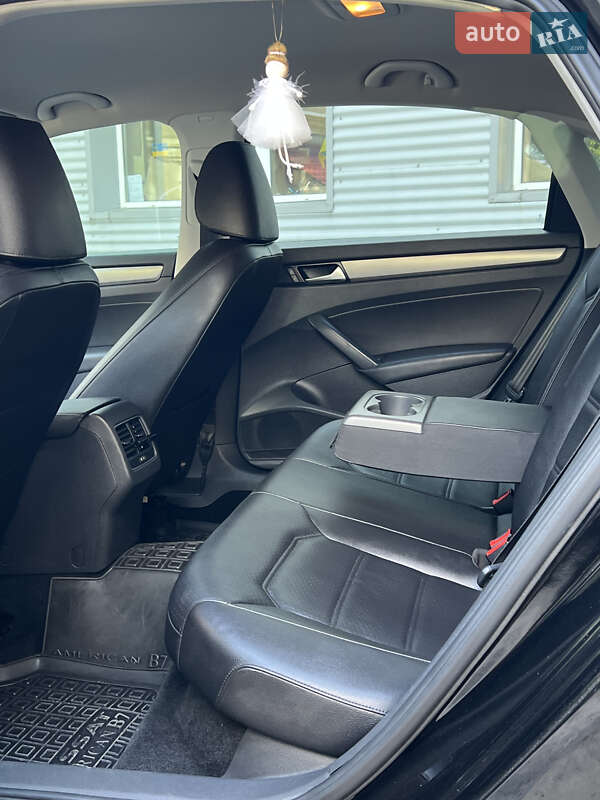 Седан Volkswagen Passat 2014 в Харькове