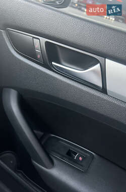 Седан Volkswagen Passat 2012 в 