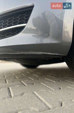 Седан Volkswagen Passat 2012 в 