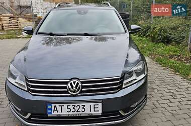 Універсал Volkswagen Passat 2013 в Богородчанах
