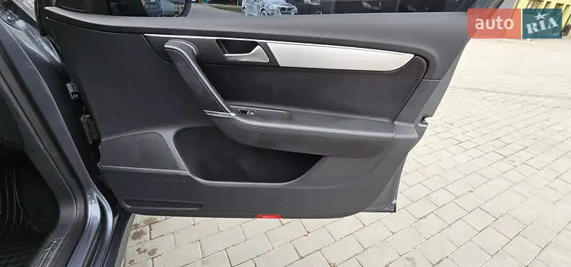 Volkswagen Passat 2013 VIN WVWZZZ3CZEE001135 фото оголошення 16 з 69