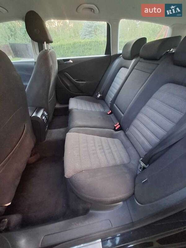 Универсал Volkswagen Passat 2006 в Львове