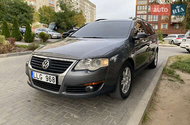 Универсал Volkswagen Passat 2007 в Вараше