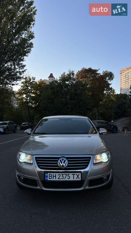 Седан Volkswagen Passat 2007 в Одессе