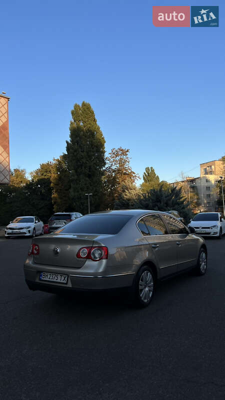 Седан Volkswagen Passat 2007 в Одессе