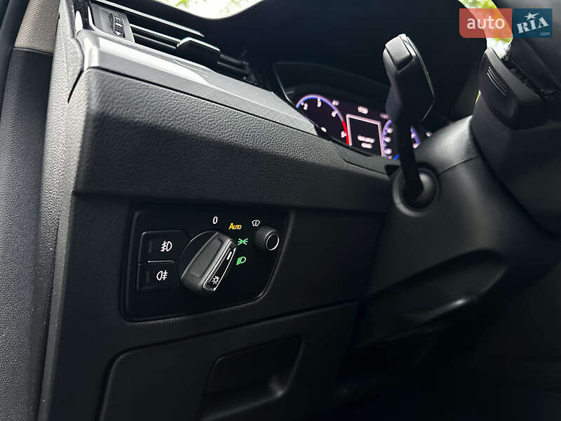 Універсал Volkswagen Passat 2021 в Житомирі