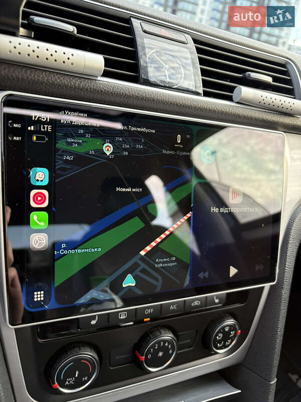 Седан Volkswagen Passat 2012 в Івано-Франківську