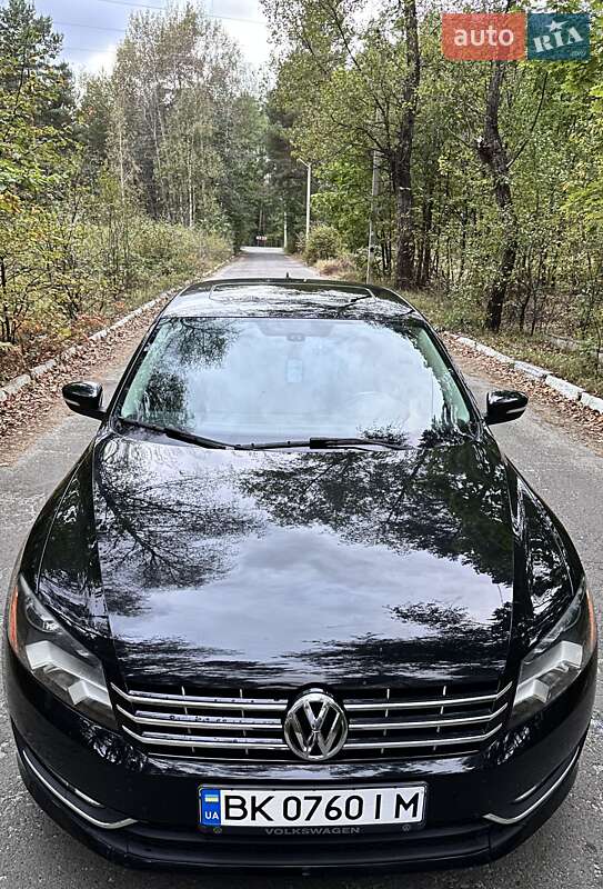 Седан Volkswagen Passat 2012 в Здолбунове