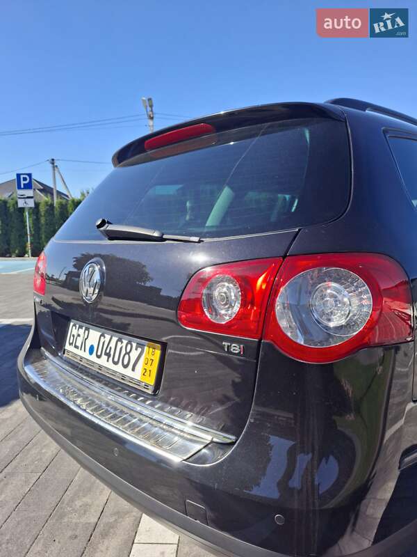 Универсал Volkswagen Passat 2010 в Луцке