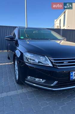 Универсал Volkswagen Passat 2011 в 