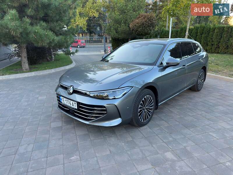Універсал Volkswagen Passat 2025 в Кривому Розі фото Універсал Volkswagen Passat 2025 в Кривому Розі