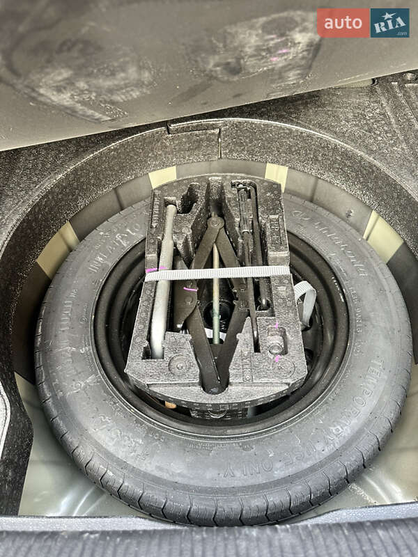 Седан Volkswagen Passat 2020 в Харкові