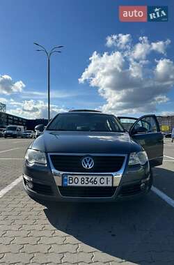 Седан Volkswagen Passat 2009 в Івано-Франківську