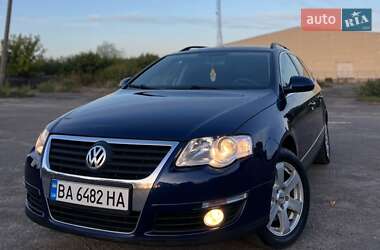 Универсал Volkswagen Passat 2006 в Киеве