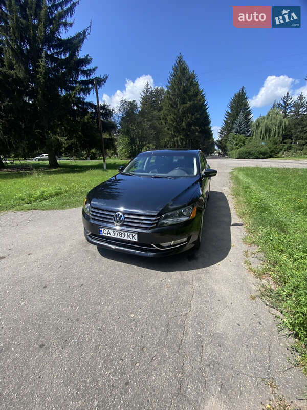 Седан Volkswagen Passat 2012 в Умани