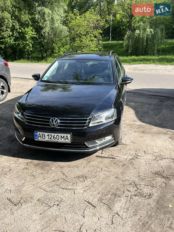 Универсал Volkswagen Passat 2011 в Казатине